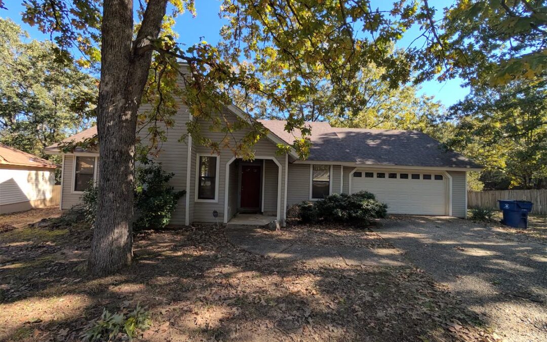 Spacious and Beautiful Maumelle Home