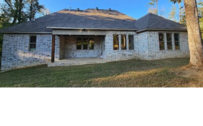 New Luxury Home in Benton